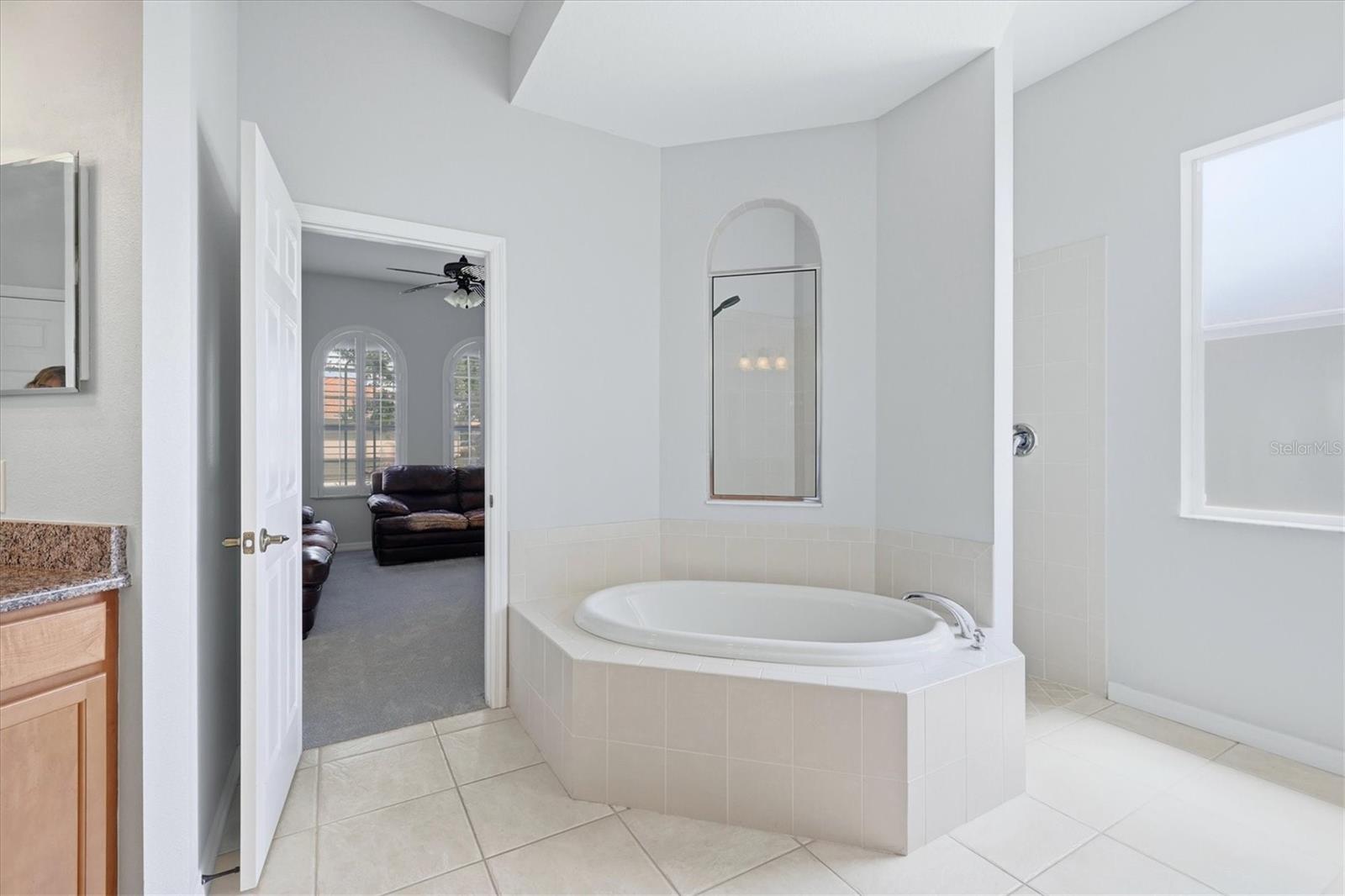 Listing photo id 28 for 510 147th Court Ne