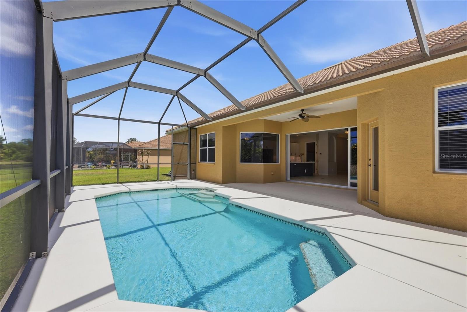 Listing photo id 31 for 510 147th Court Ne