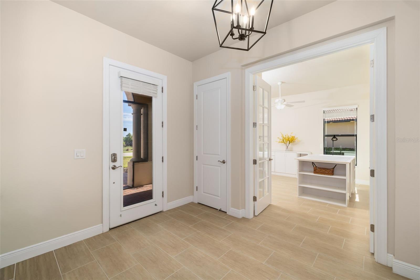 Image 29 of 85 For 10730 Ironbridge Drive