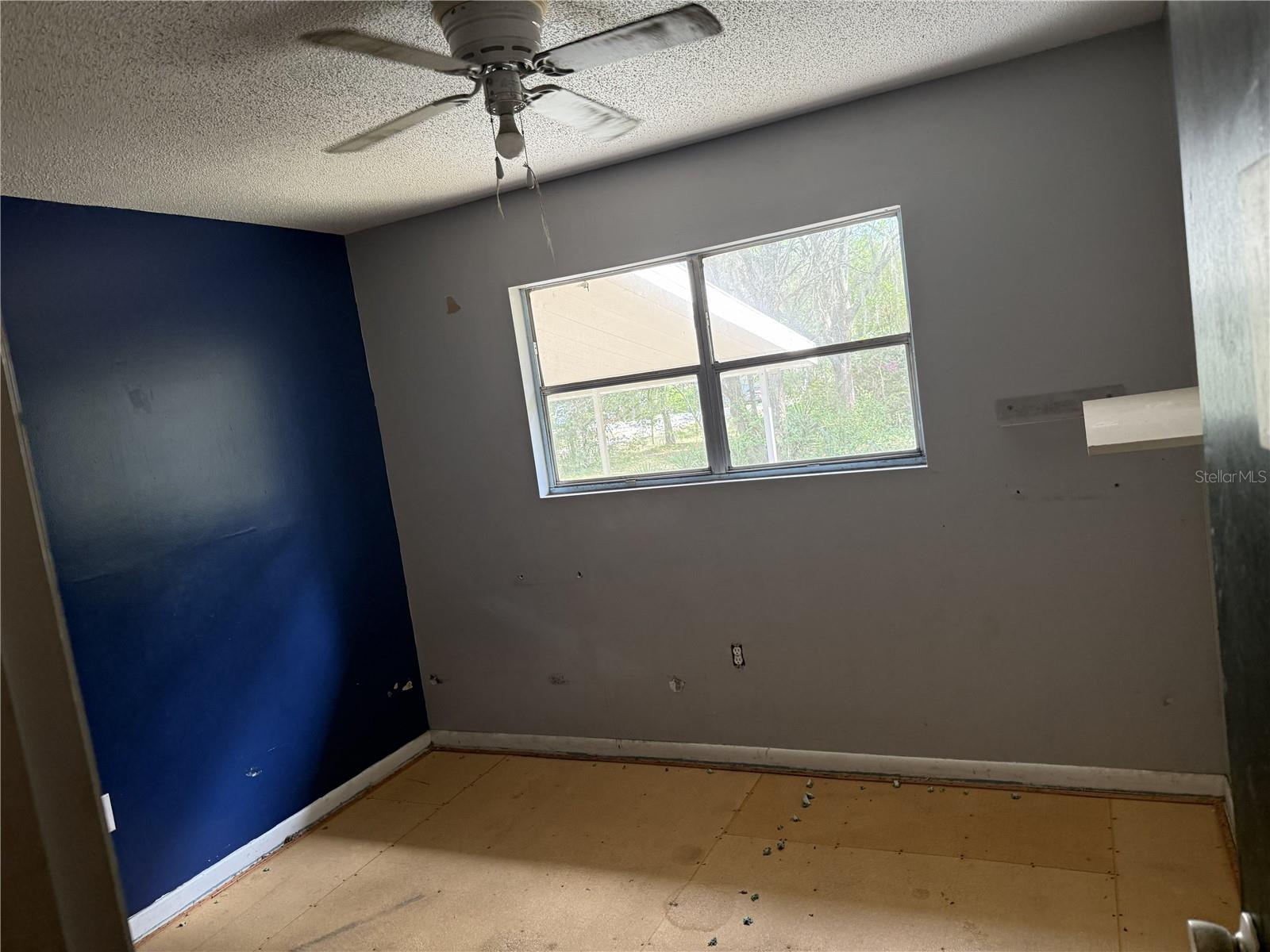 Image 10 of 17 For 7981 126th Place