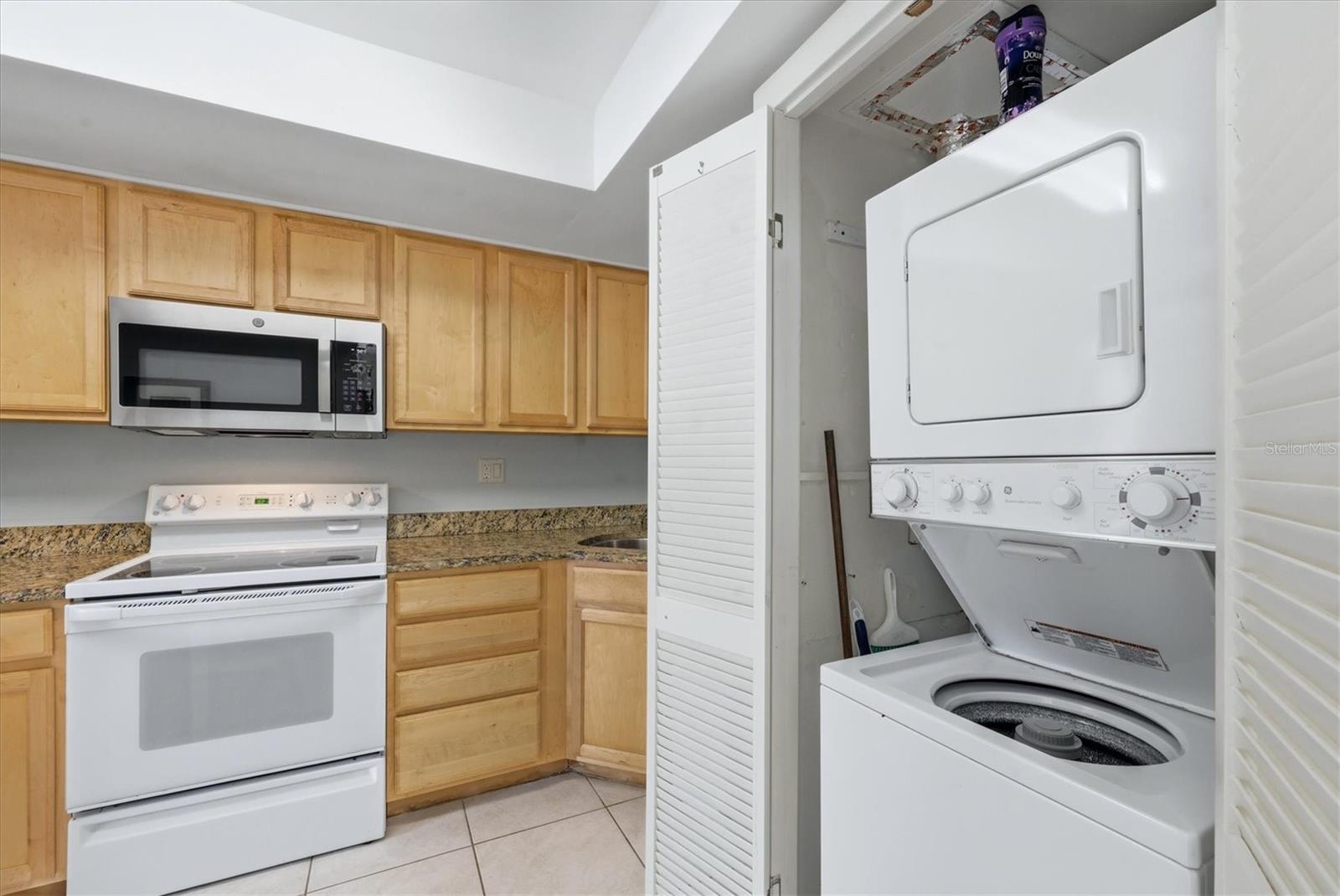 Image 21 of 79 For 260 Santa Maria Street 105