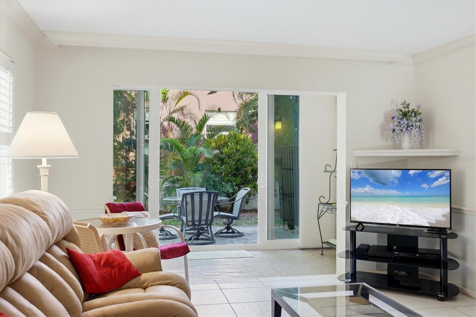 Image 6 of 79 For 260 Santa Maria Street 105