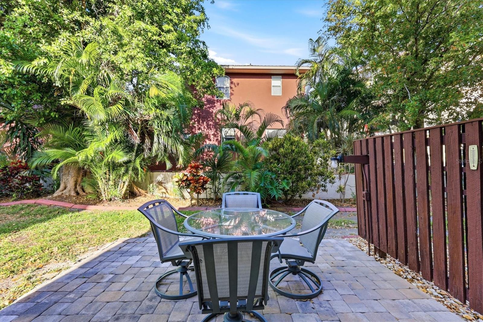 Image 9 of 79 For 260 Santa Maria Street 105