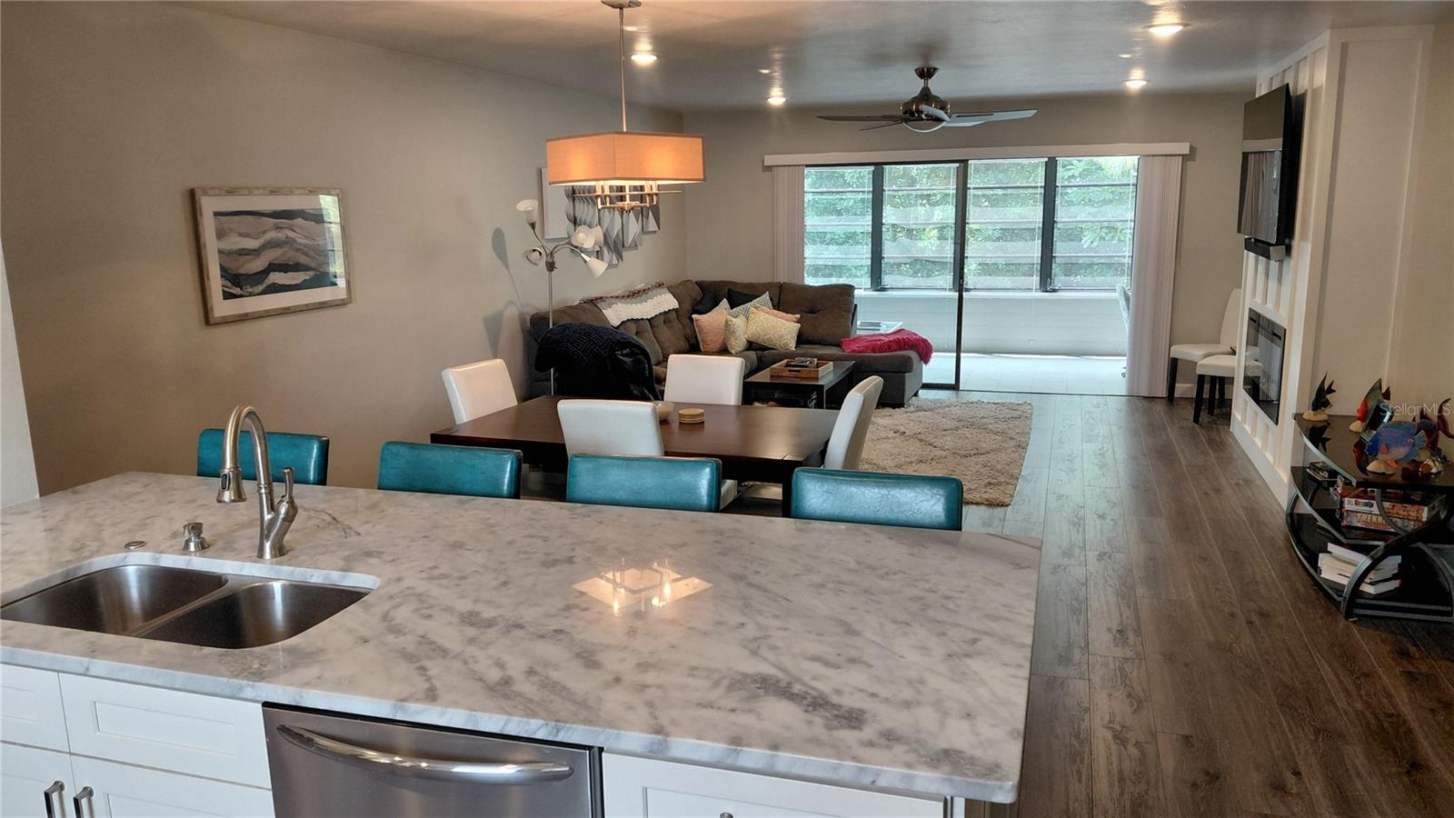 Image 5 of 17 For 146 Wild Palm Dr  146