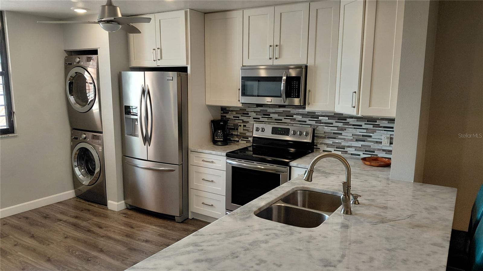 Image 6 of 17 For 146 Wild Palm Dr  146