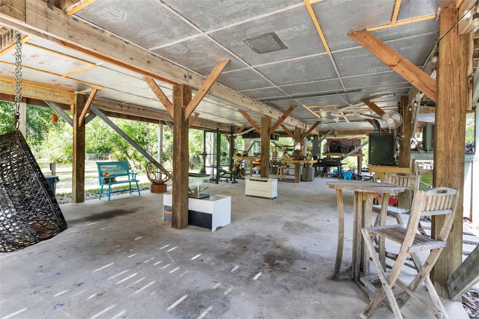 Image 8 of 40 For 8096 Golden Glade Avenue