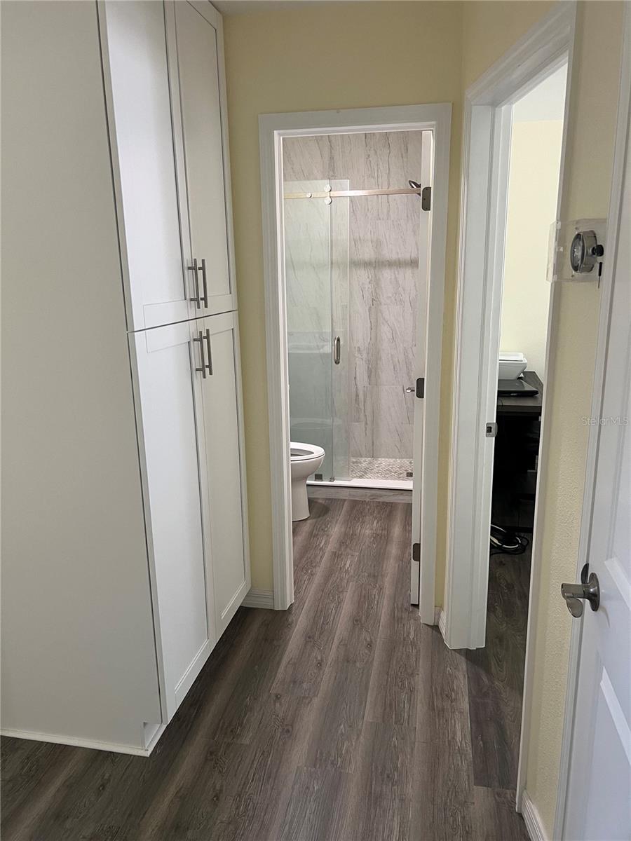 Image 8 of 25 For 1433 Belcher Road B7