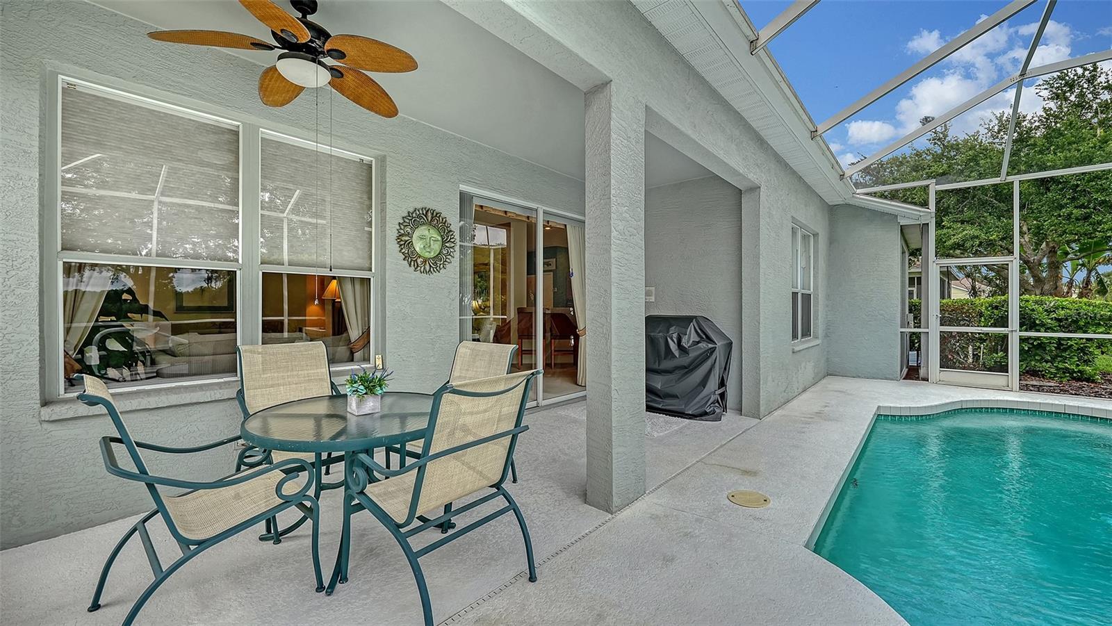 Image 38 of 70 For 4905 Thames Lane