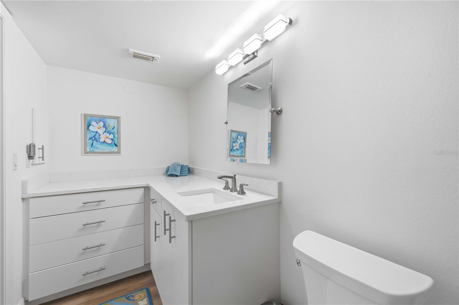 Image 24 of 64 For 7754 Eagle Creek Drive 7512