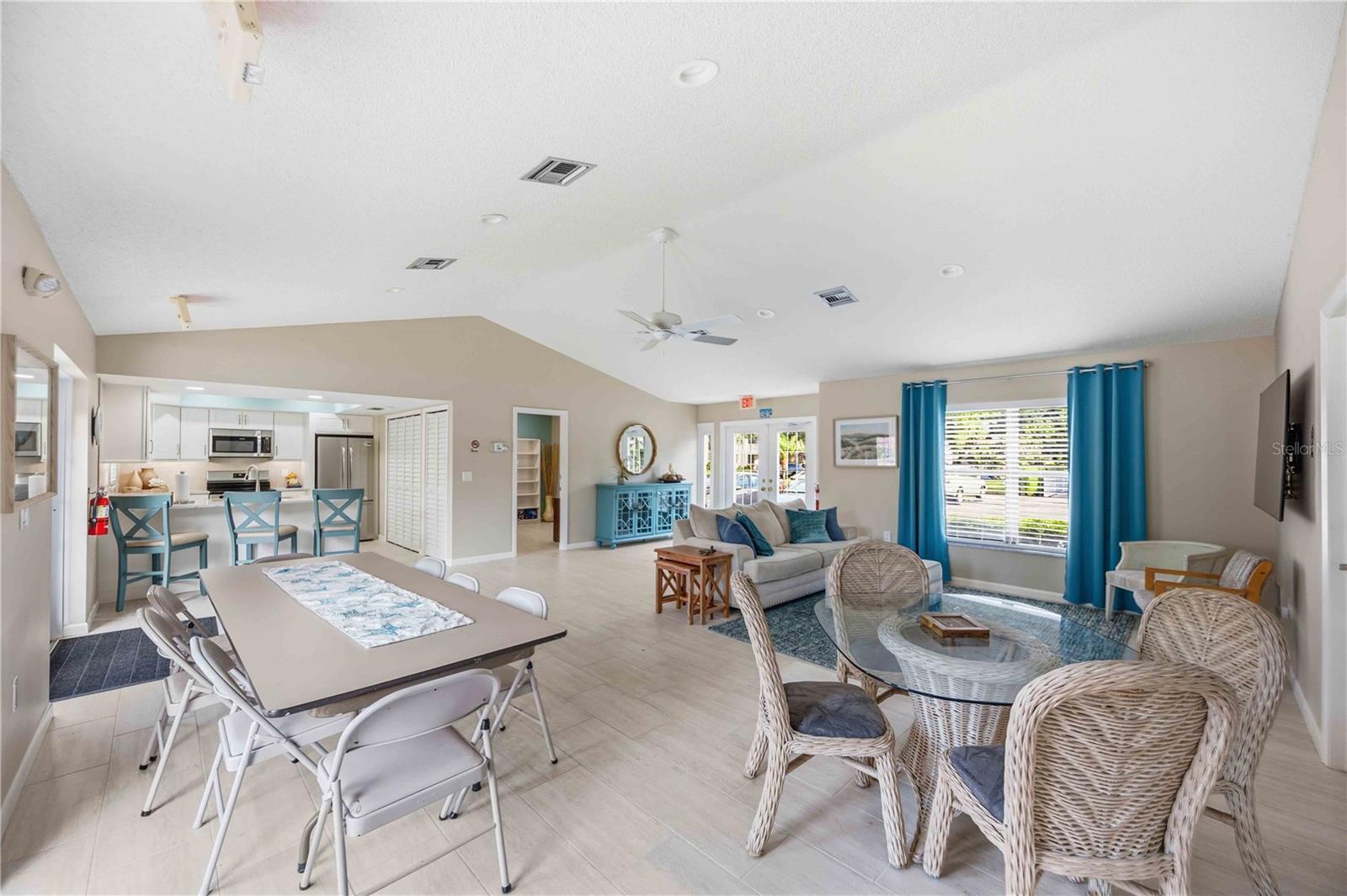 Image 28 of 64 For 7754 Eagle Creek Drive 7512