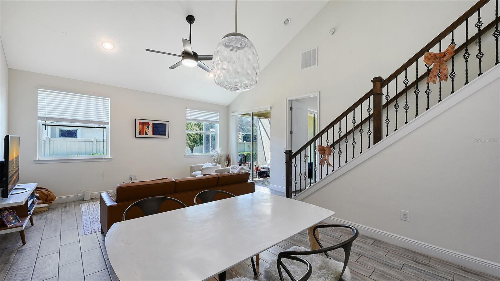 Image 18 of 61 For 3693 Divot Lane