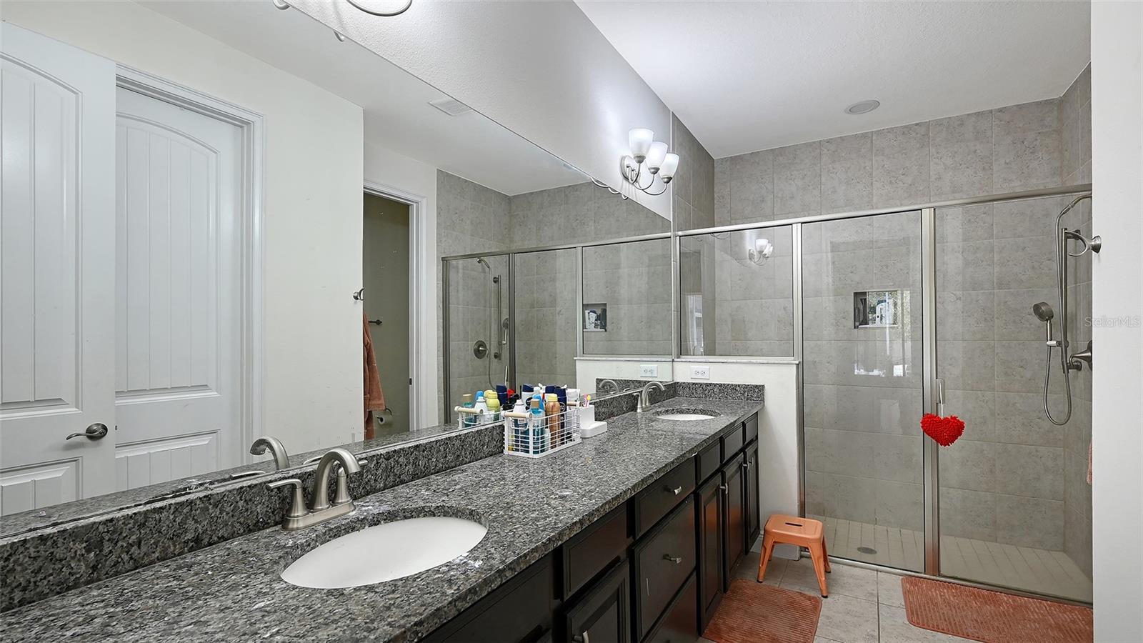 Image 25 of 61 For 3693 Divot Lane