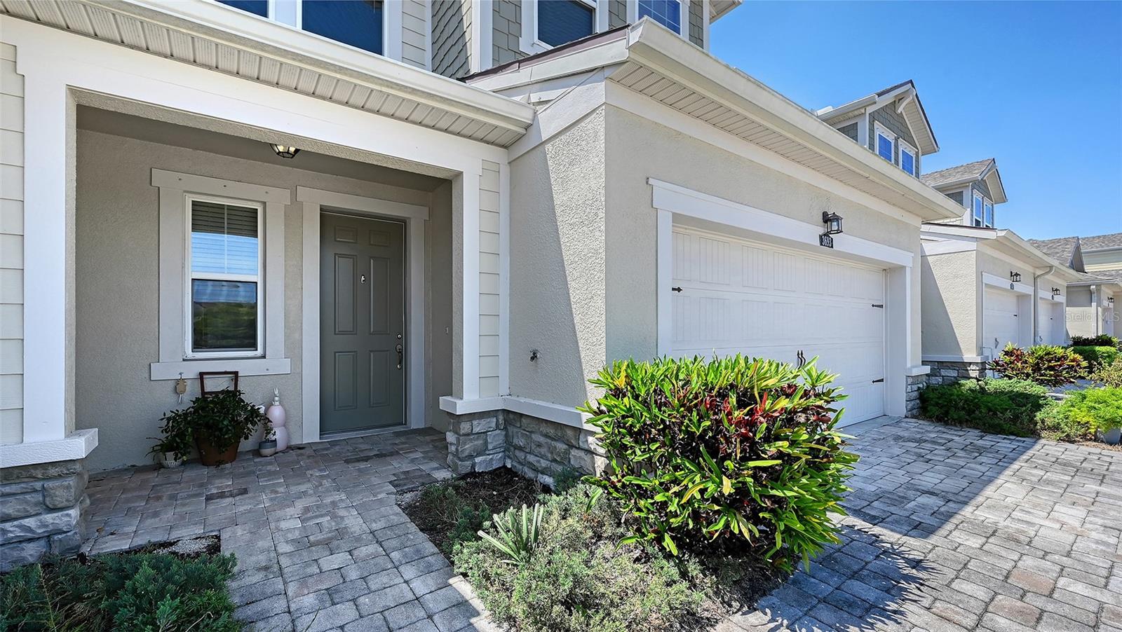 Image 3 of 61 For 3693 Divot Lane