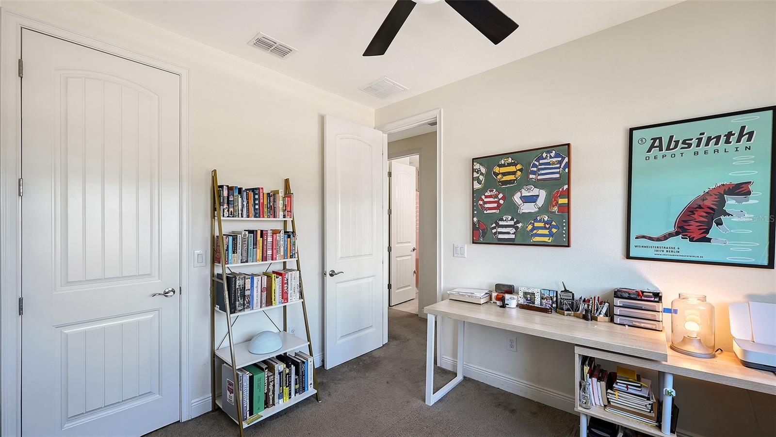 Image 31 of 61 For 3693 Divot Lane