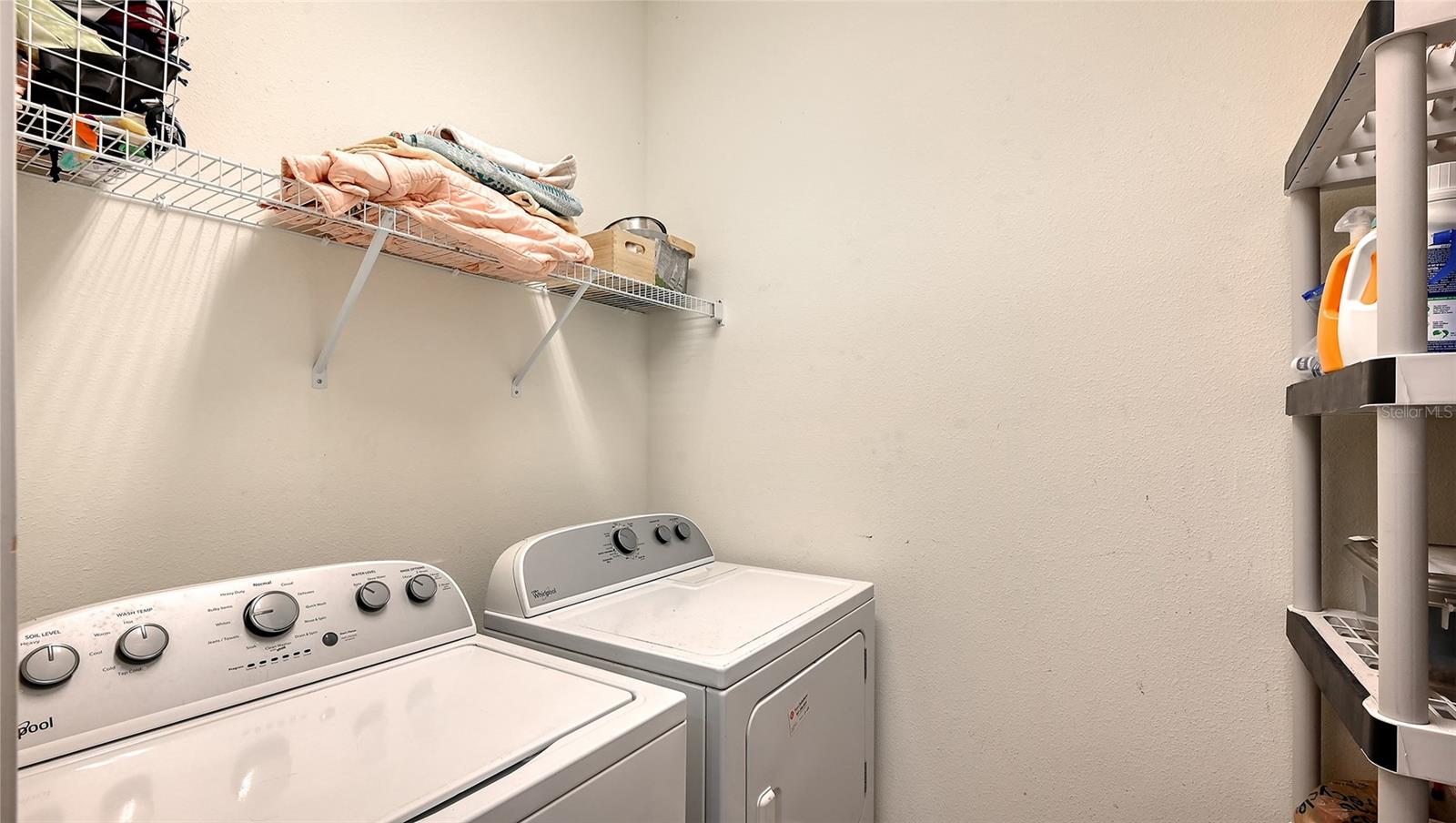 Image 36 of 61 For 3693 Divot Lane