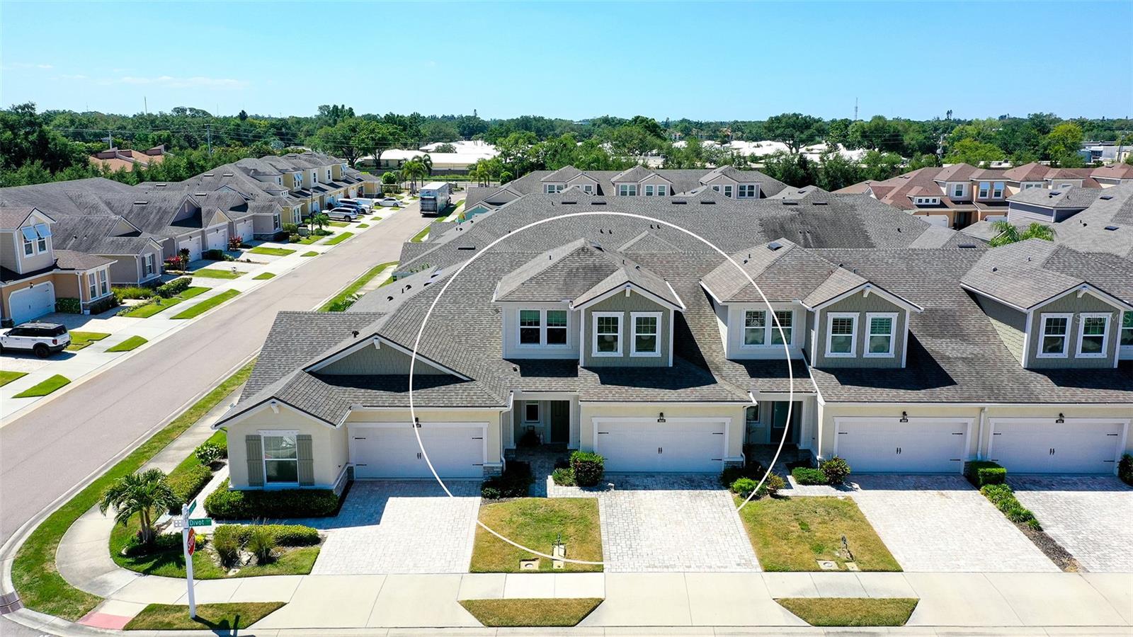 Image 4 of 61 For 3693 Divot Lane