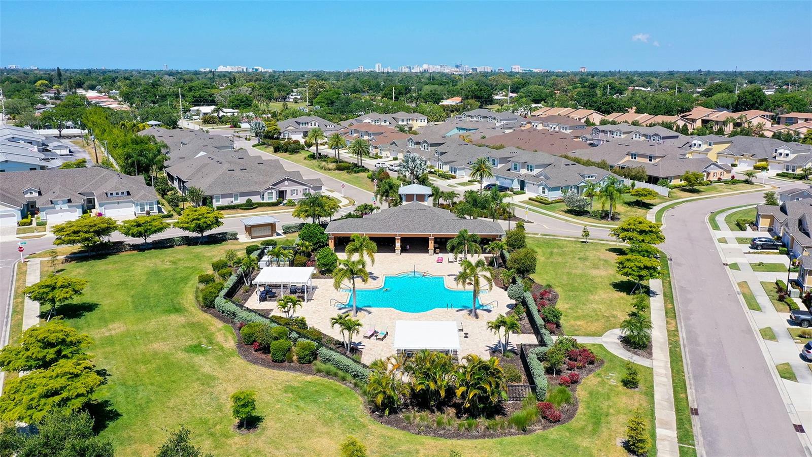 Image 44 of 61 For 3693 Divot Lane