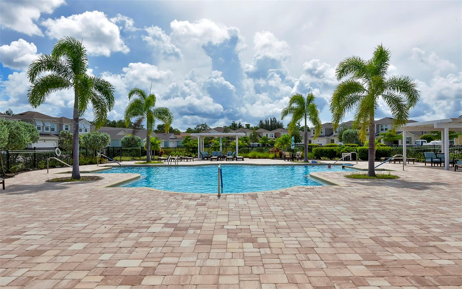 Image 46 of 61 For 3693 Divot Lane