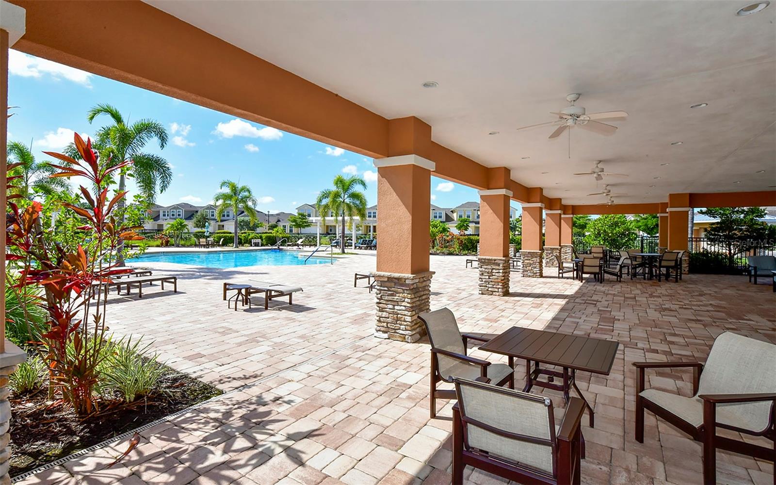 Image 50 of 61 For 3693 Divot Lane