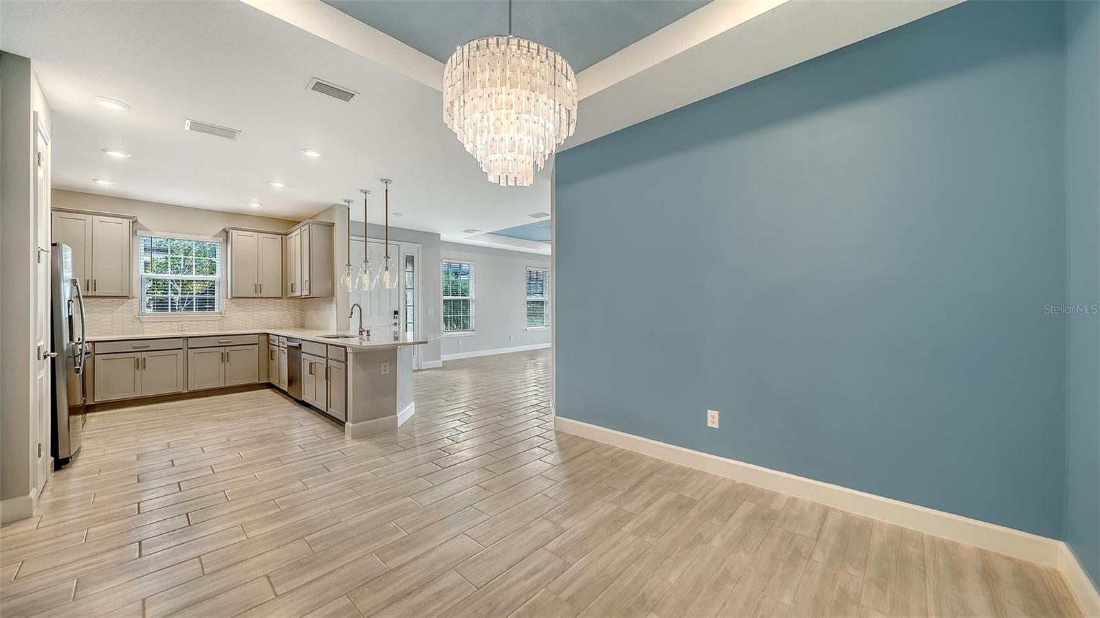 Image 17 of 94 For 10089 Morning Mist Ln Lane