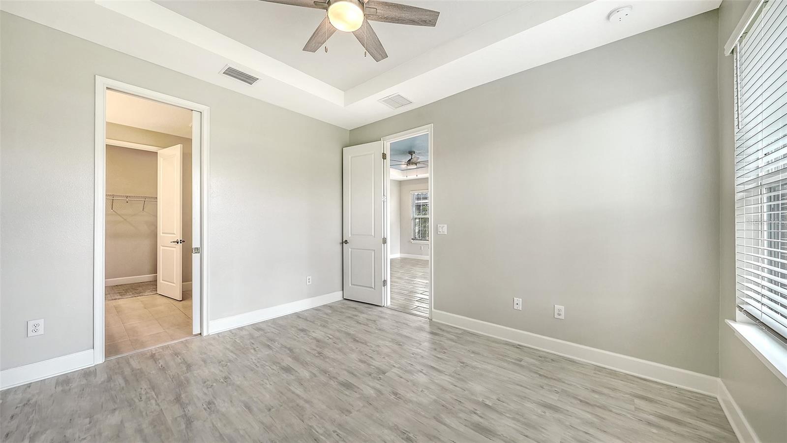 Image 20 of 94 For 10089 Morning Mist Ln Lane