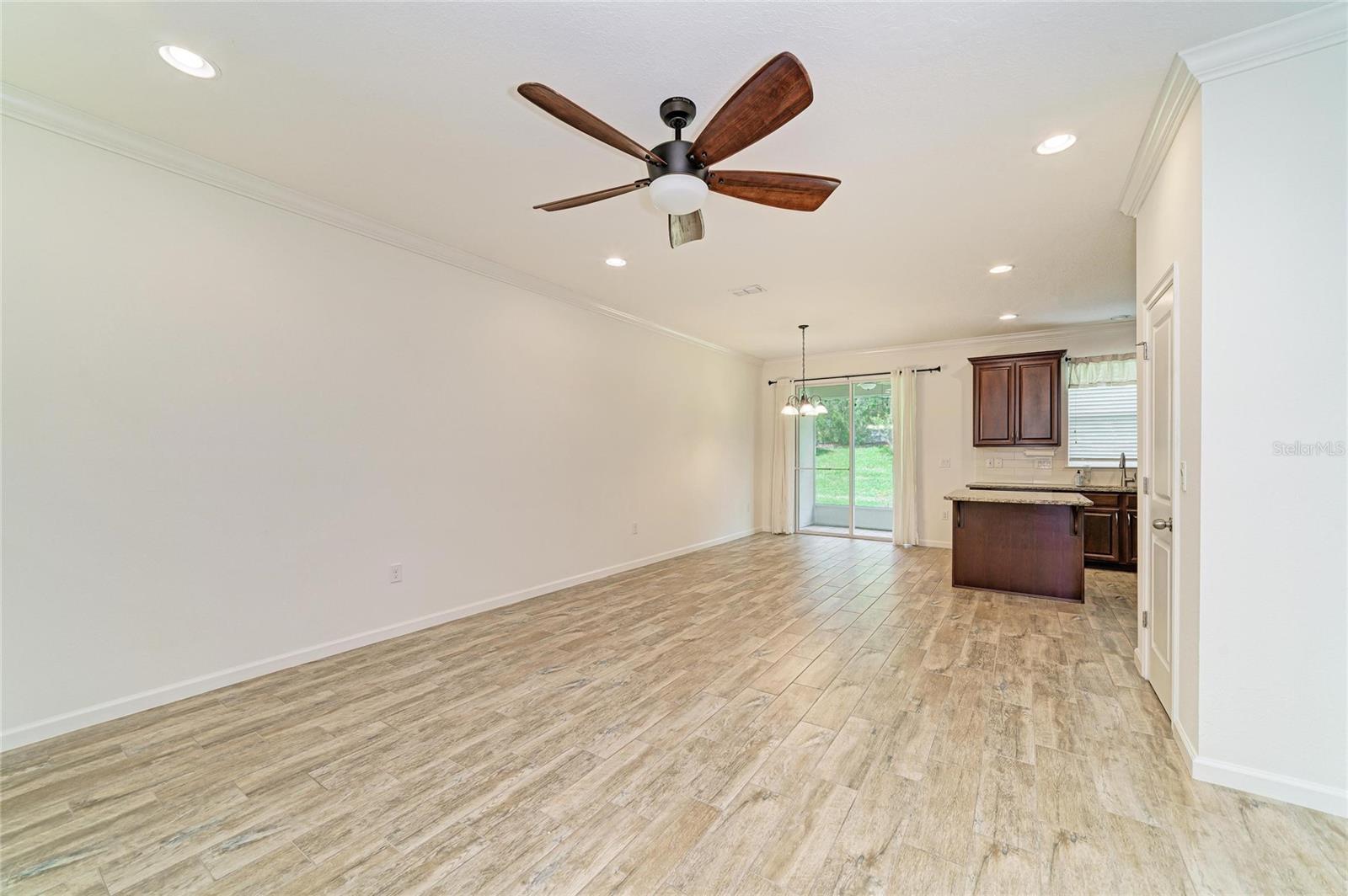 Image 4 of 31 For 12365 Trailhead Drive