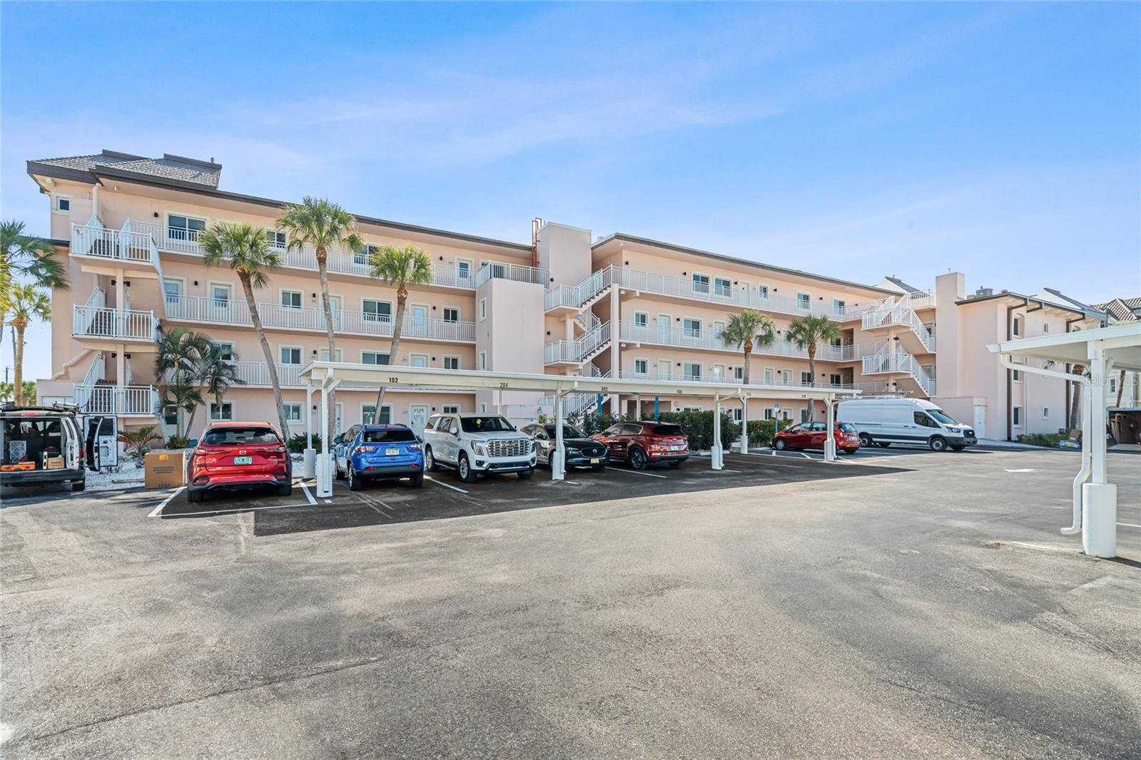 Image 35 of 38 For 711 Beach Road 408