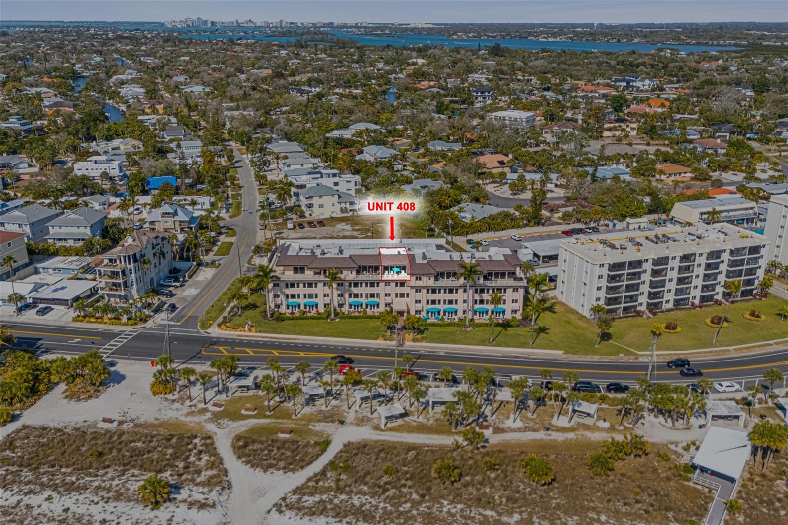 Image 5 of 38 For 711 Beach Road 408