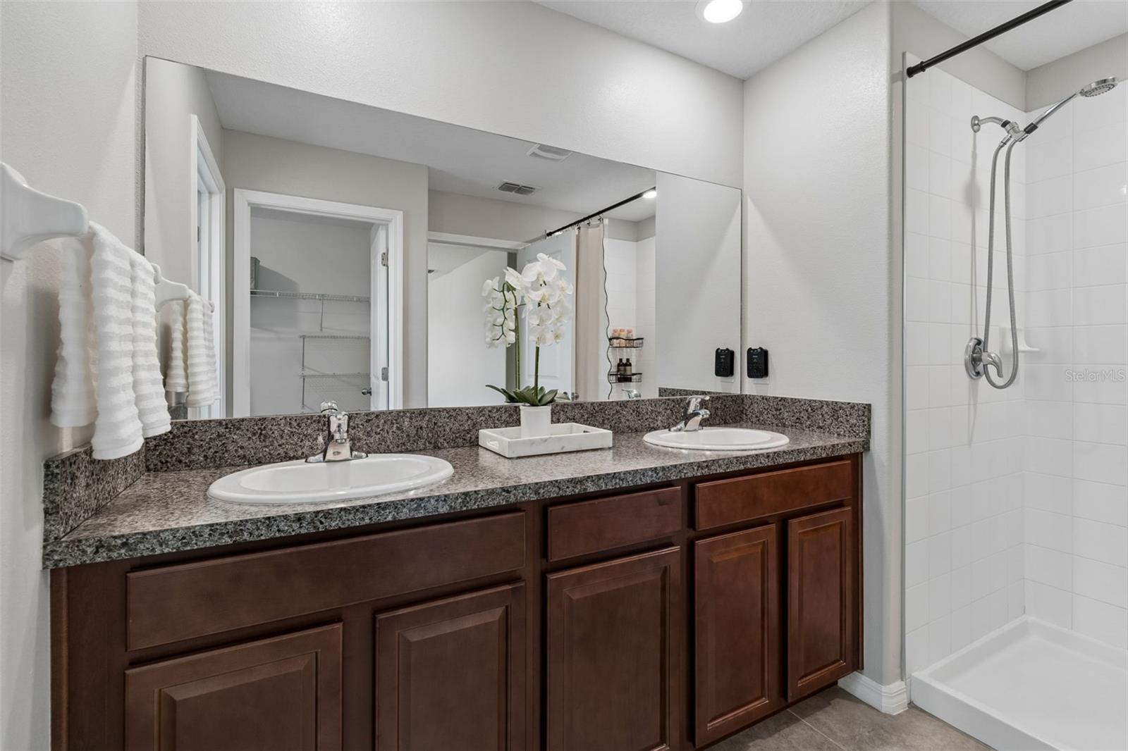 Image 35 of 77 For 11326 Sage Canyon Drive