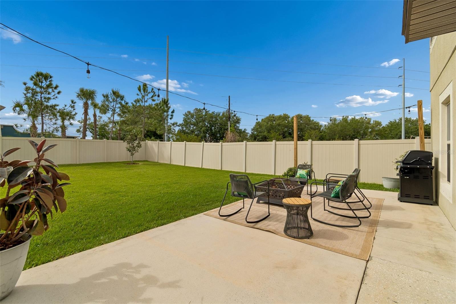 Image 52 of 77 For 11326 Sage Canyon Drive