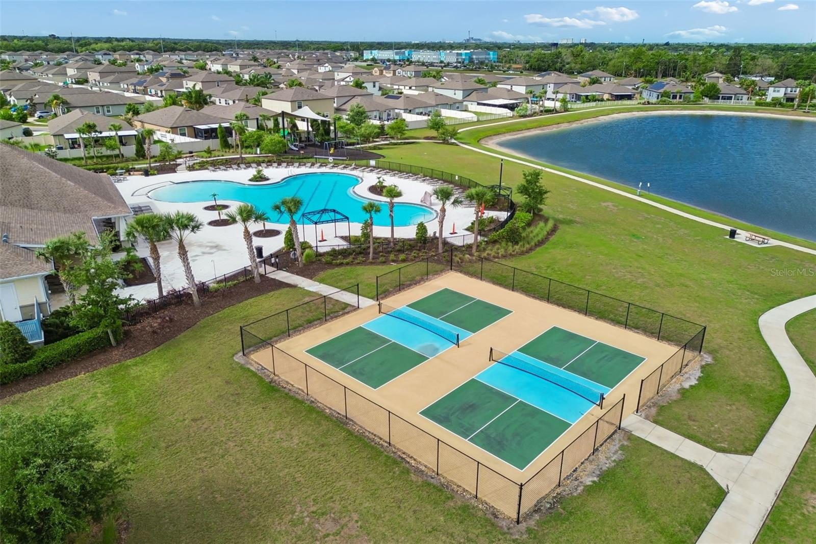 Image 73 of 77 For 11326 Sage Canyon Drive