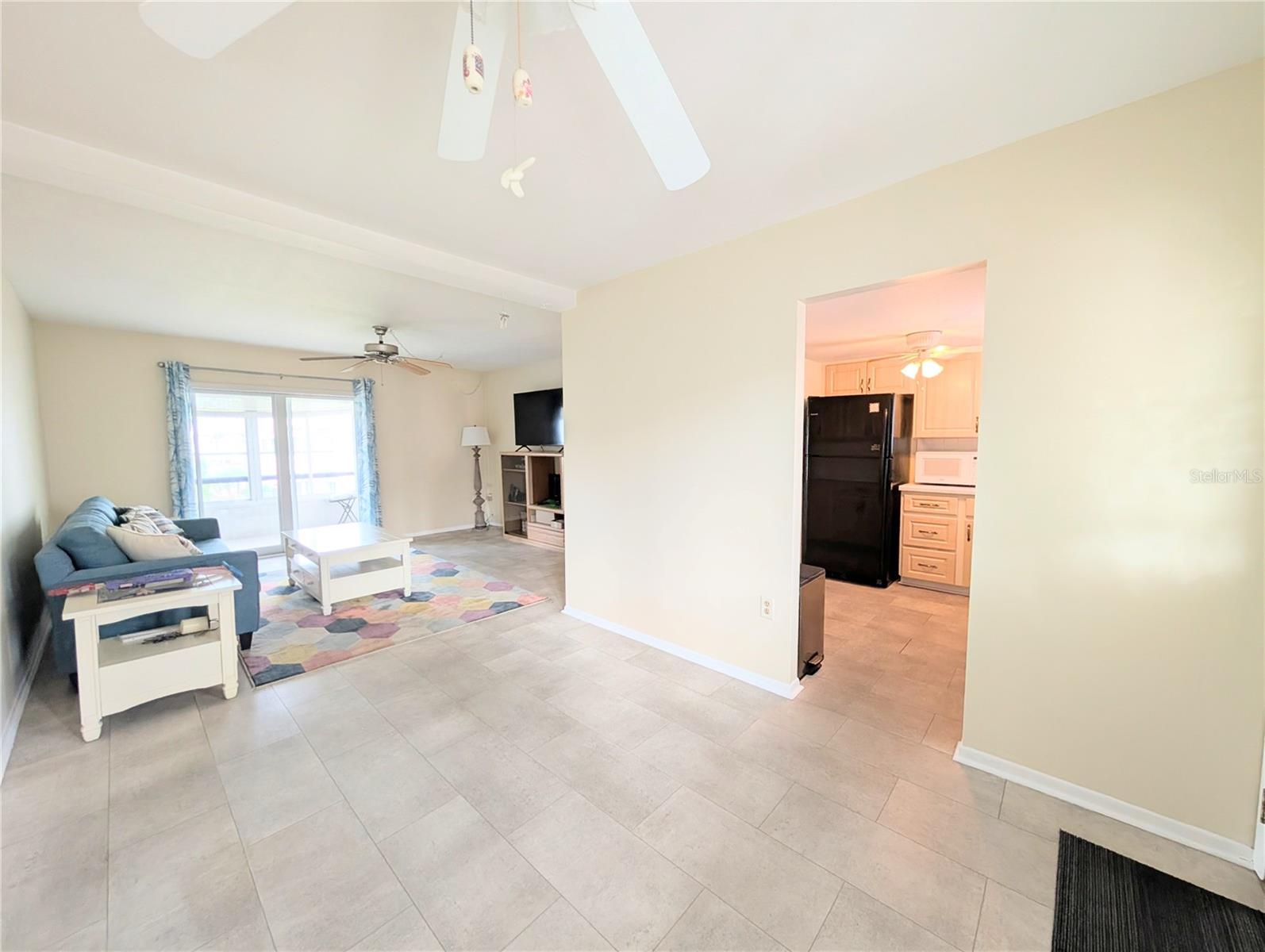 Image 14 of 47 For 5896 Garden Lane A27