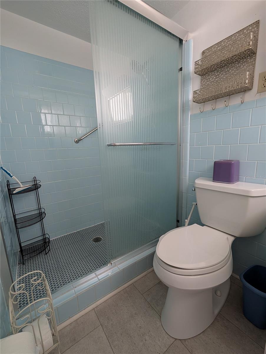 Image 21 of 47 For 5896 Garden Lane A27