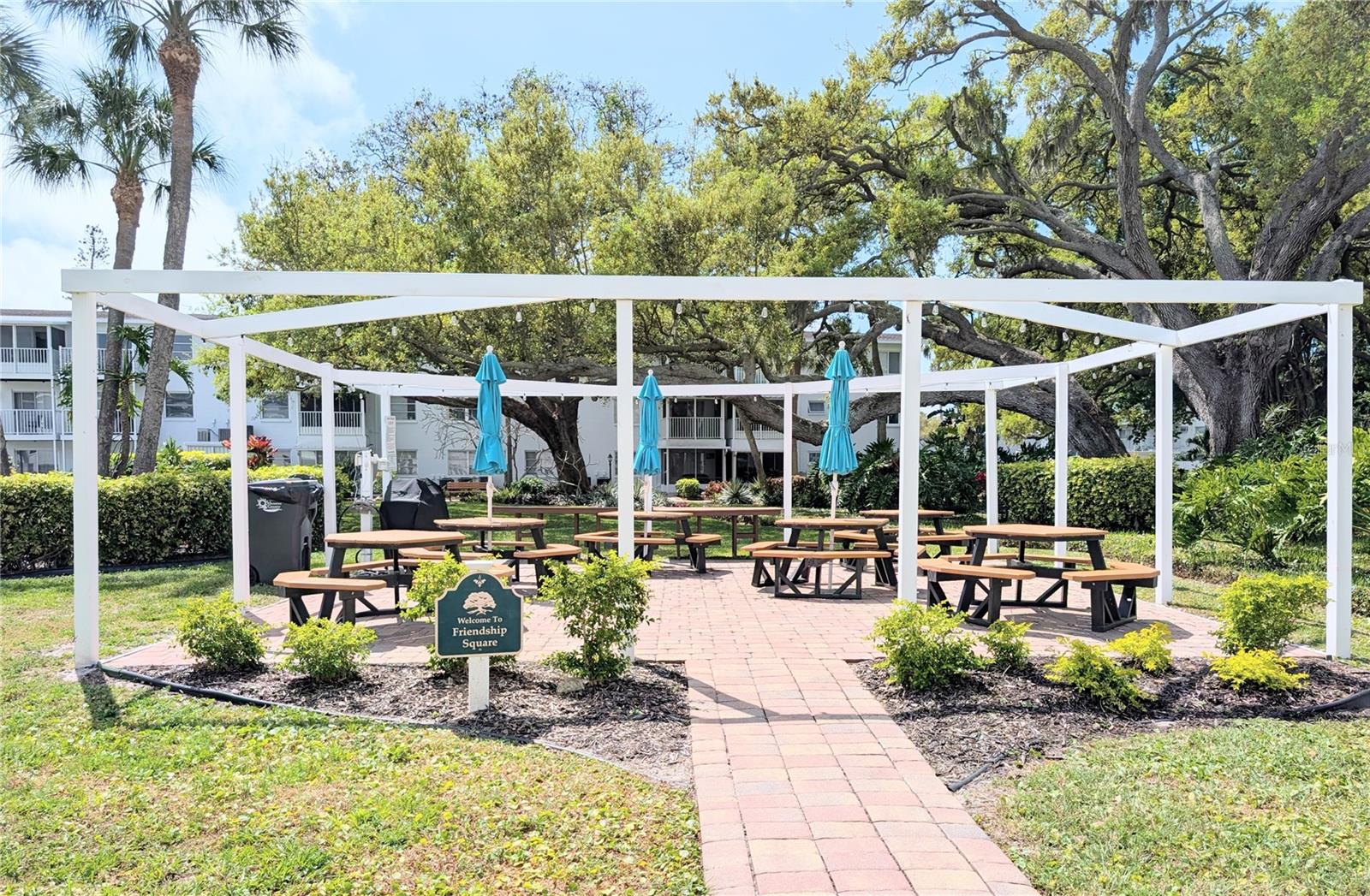 Image 33 of 47 For 5896 Garden Lane A27