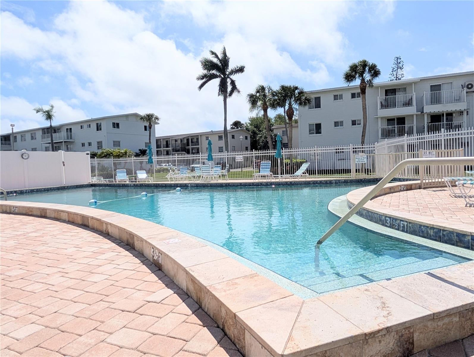 Image 35 of 47 For 5896 Garden Lane A27