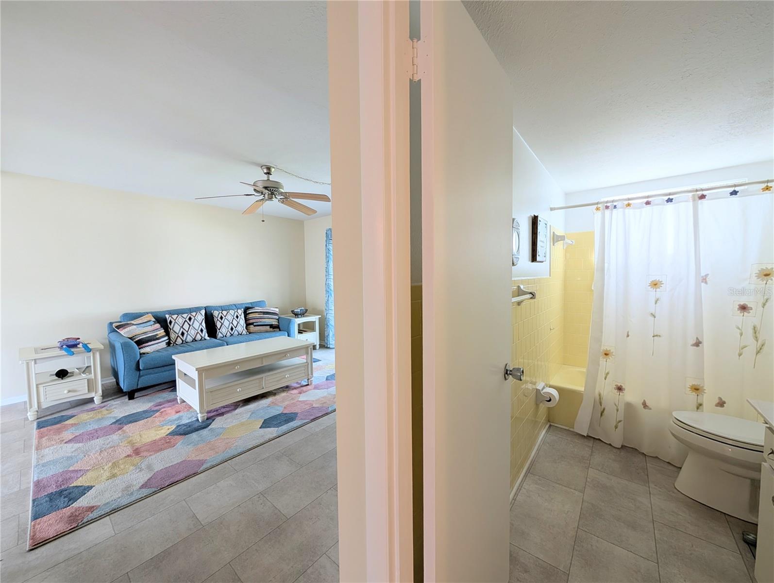 Image 8 of 47 For 5896 Garden Lane A27