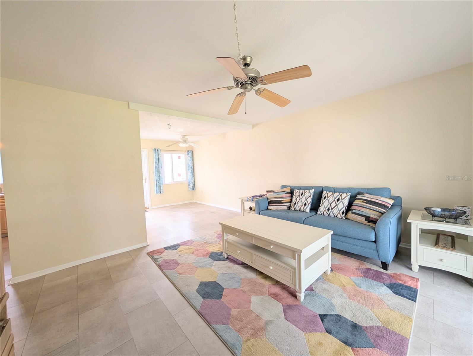 Image 9 of 47 For 5896 Garden Lane A27