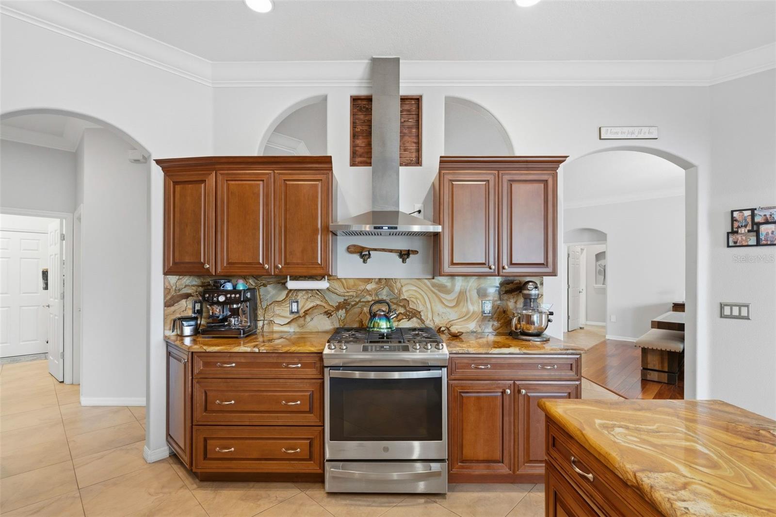 Image 21 of 71 For 11808 Soft Rush Terrace