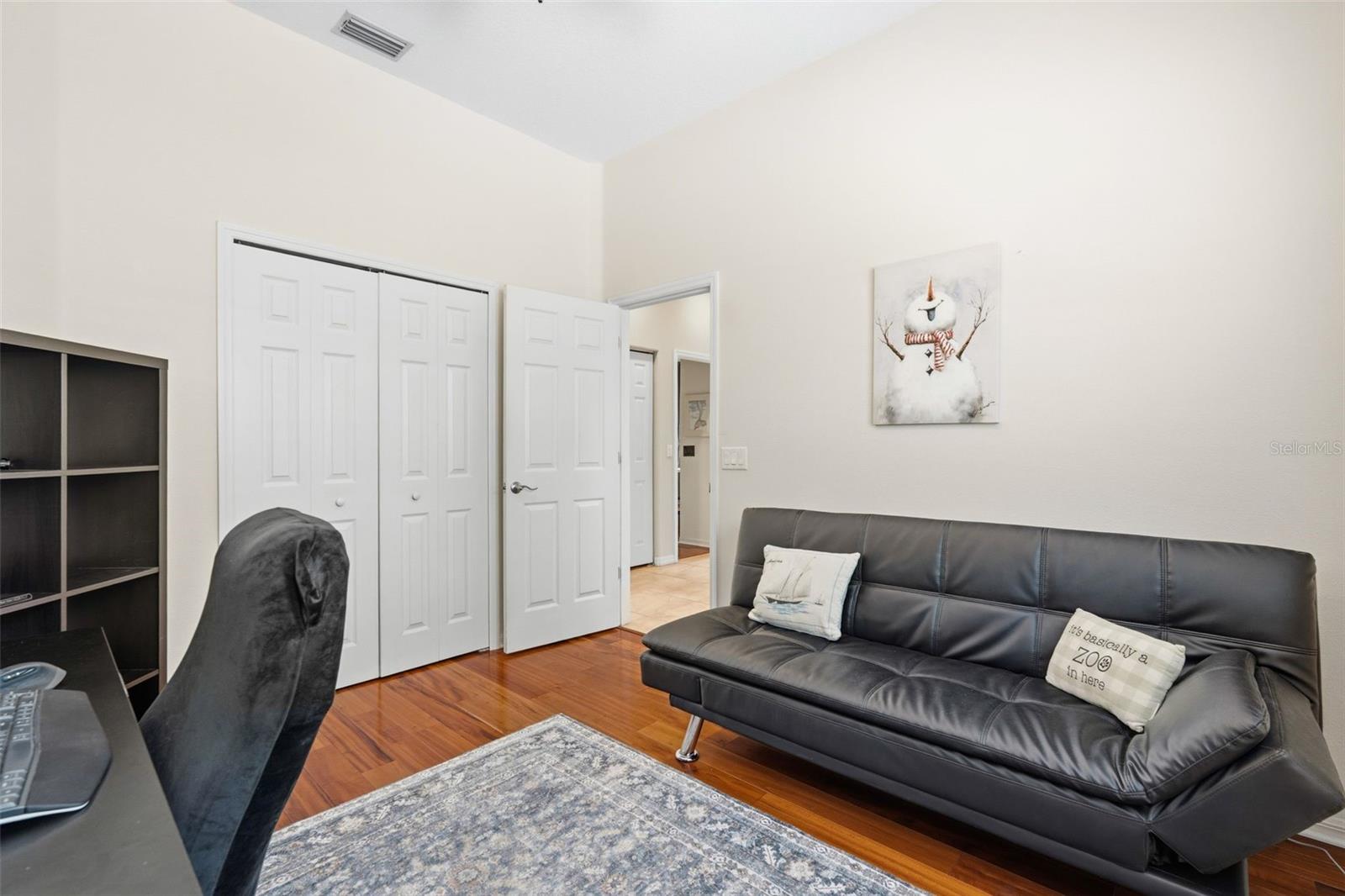 Image 23 of 71 For 11808 Soft Rush Terrace