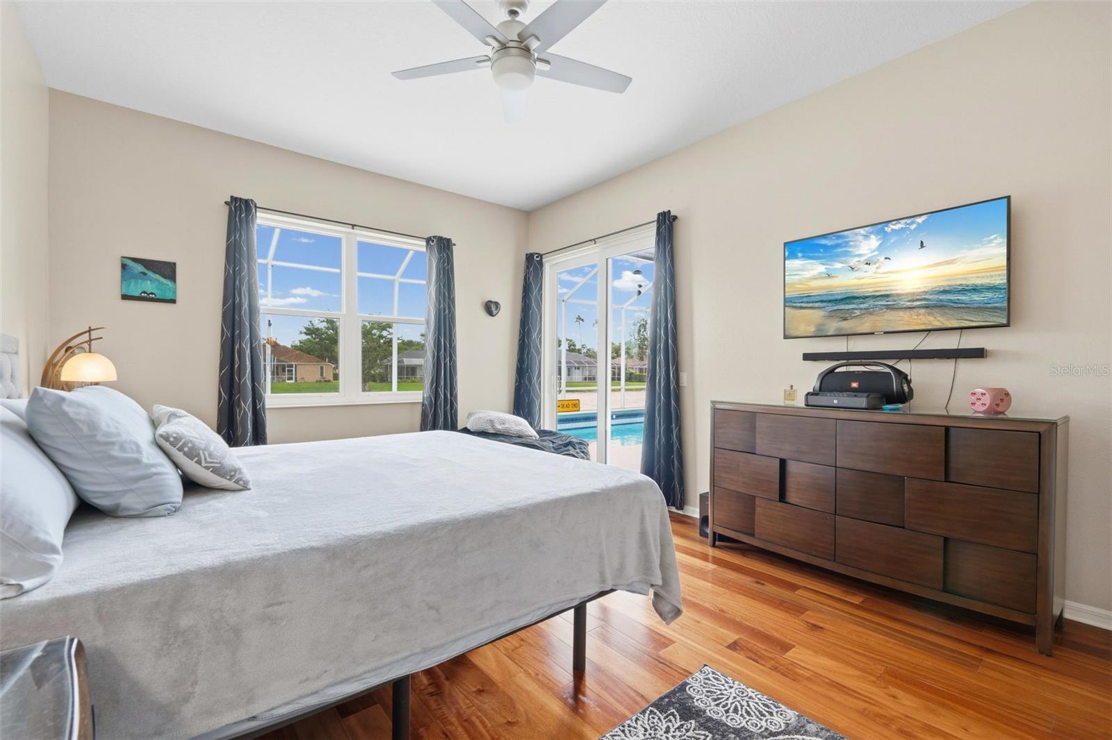 Image 29 of 71 For 11808 Soft Rush Terrace