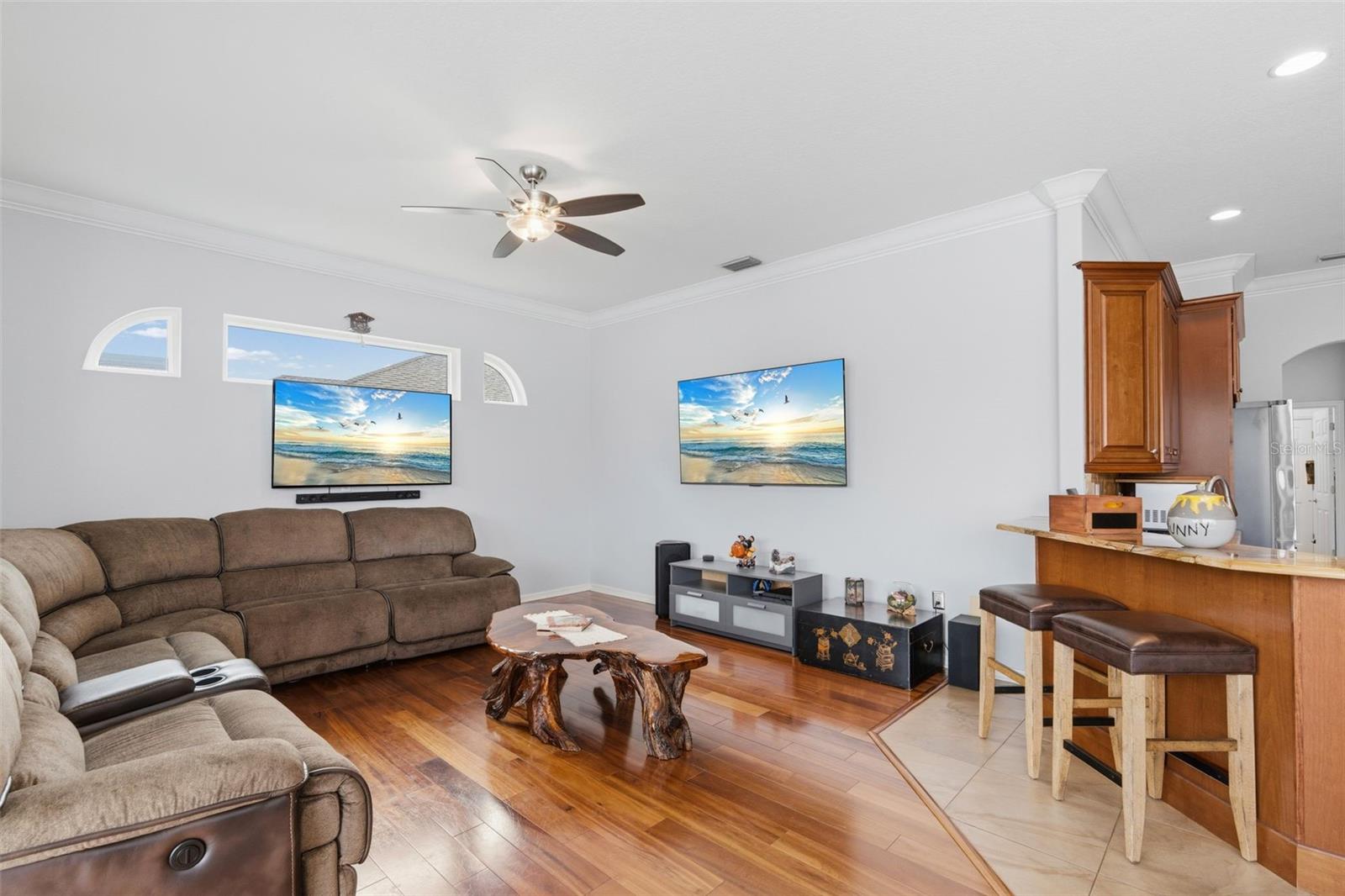 Image 9 of 71 For 11808 Soft Rush Terrace