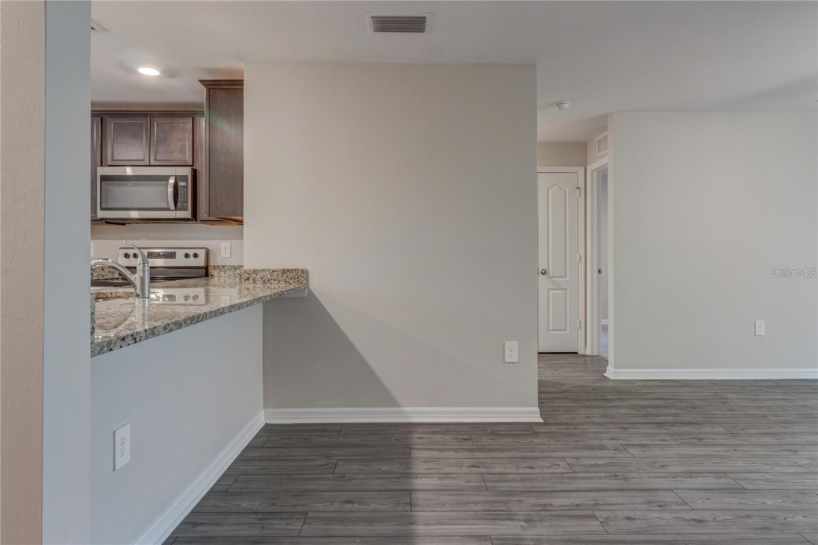 Image 12 of 27 For 4127 Snowdrop Street