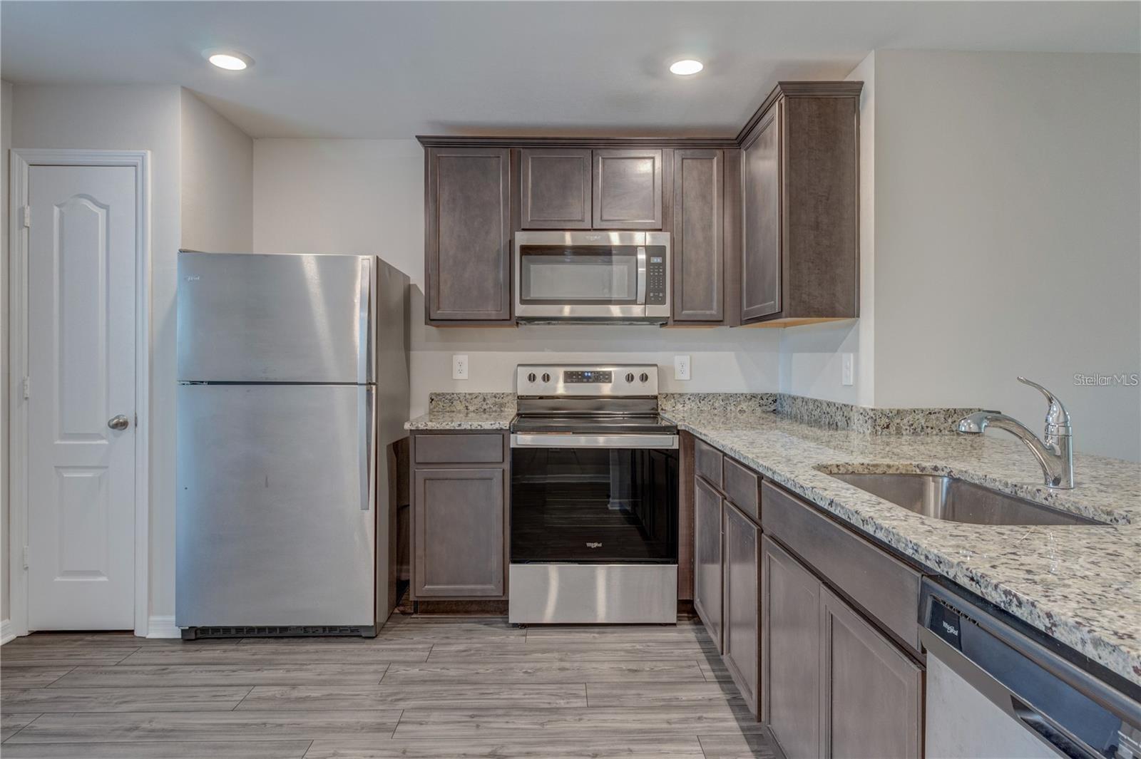 Image 7 of 27 For 4127 Snowdrop Street