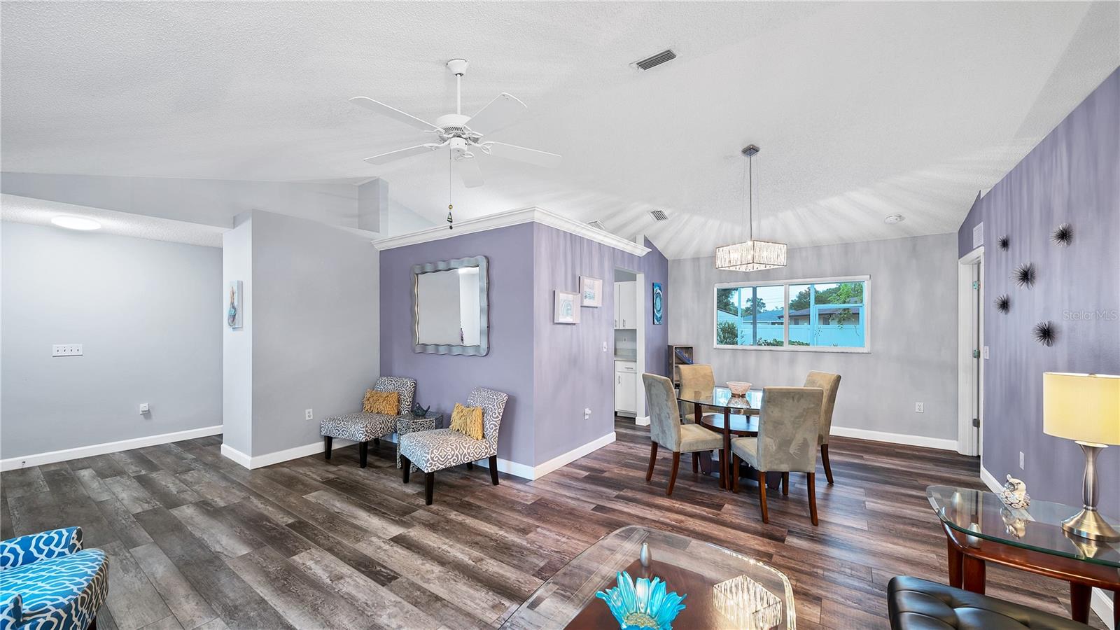 Image 7 of 32 For 5219 Inverness Drive