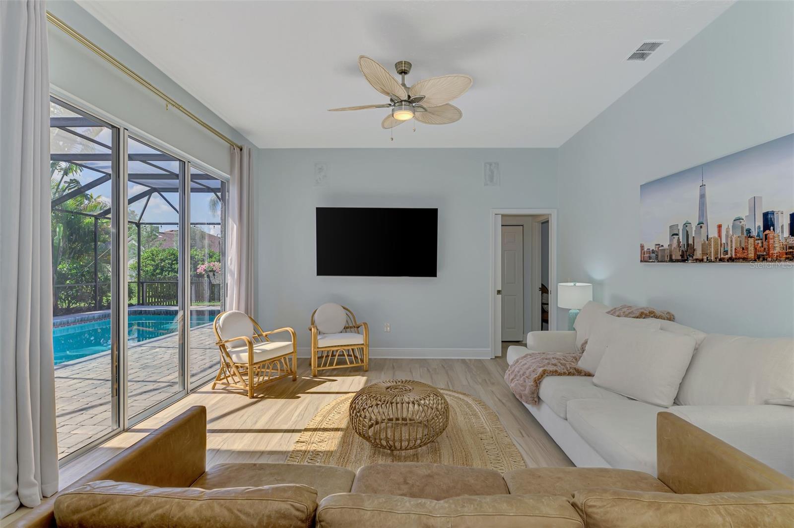 Image 12 of 59 For 5106 76th Street E