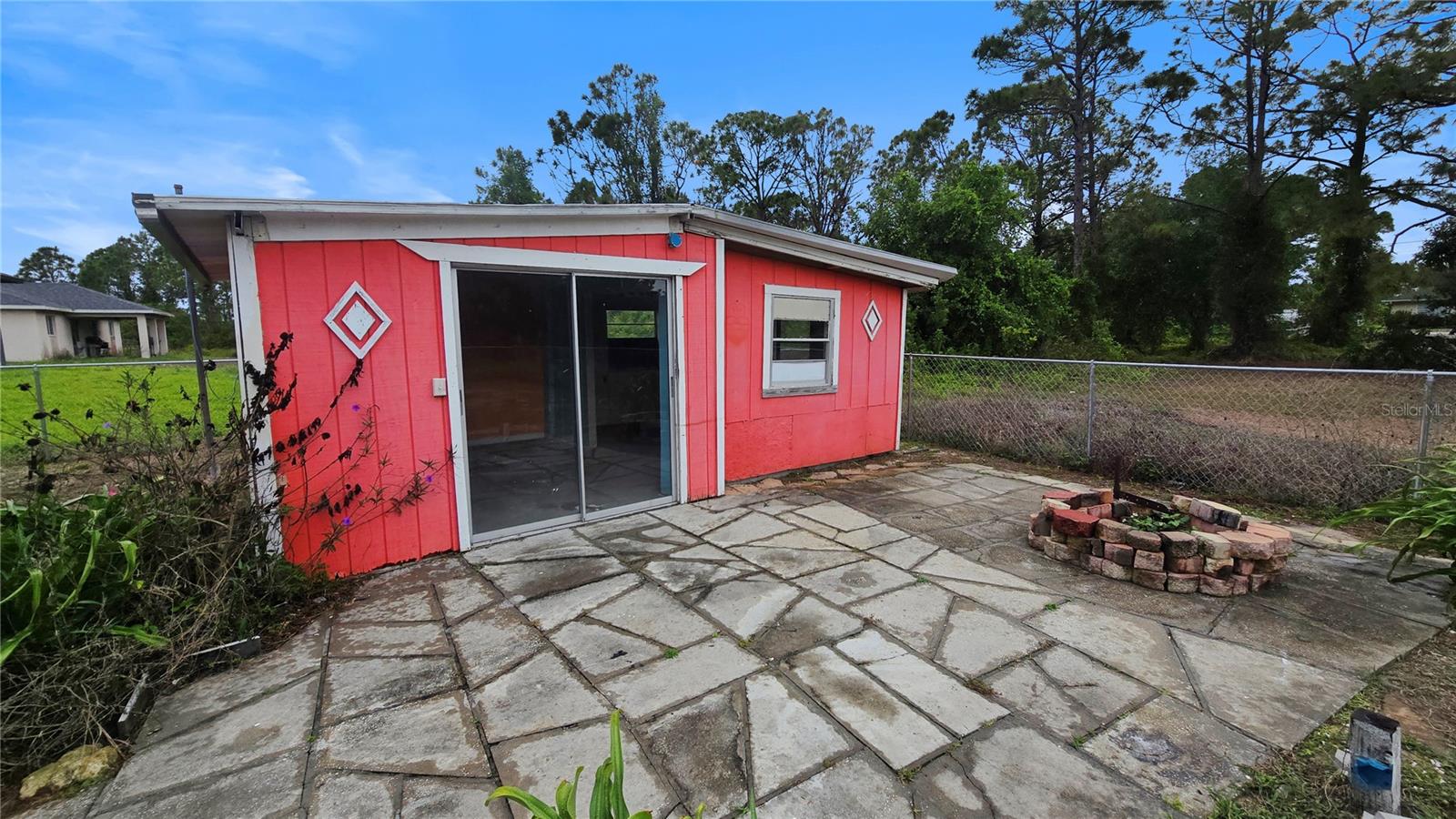 Listing photo id 18 for 3410 15th Street Sw