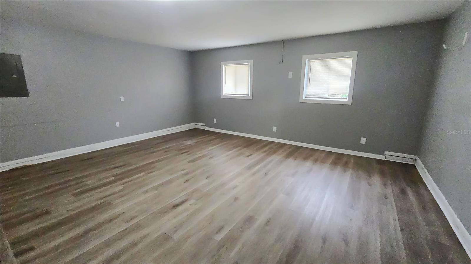 Listing photo id 22 for 3410 15th Street Sw