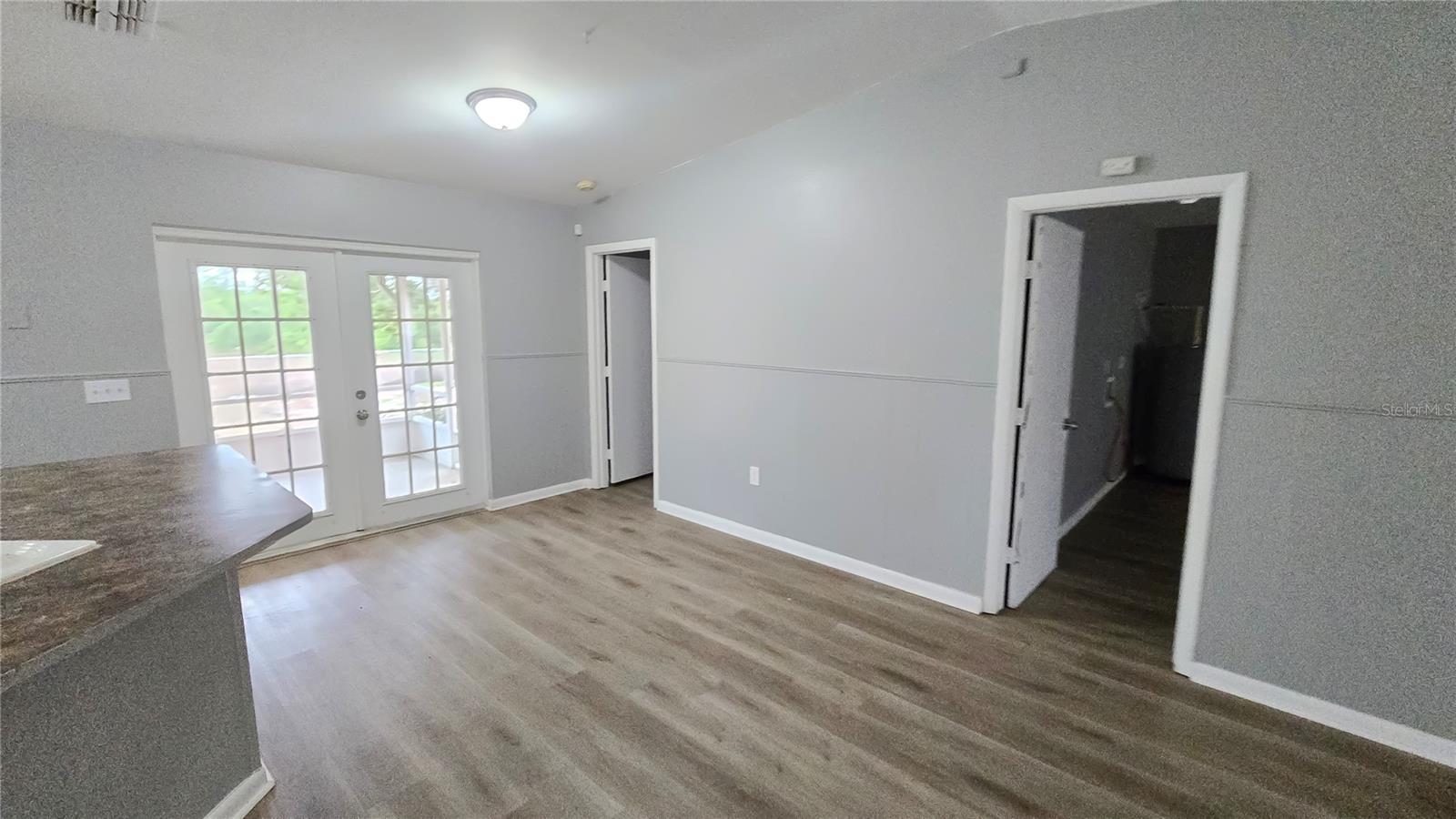 Listing photo id 24 for 3410 15th Street Sw