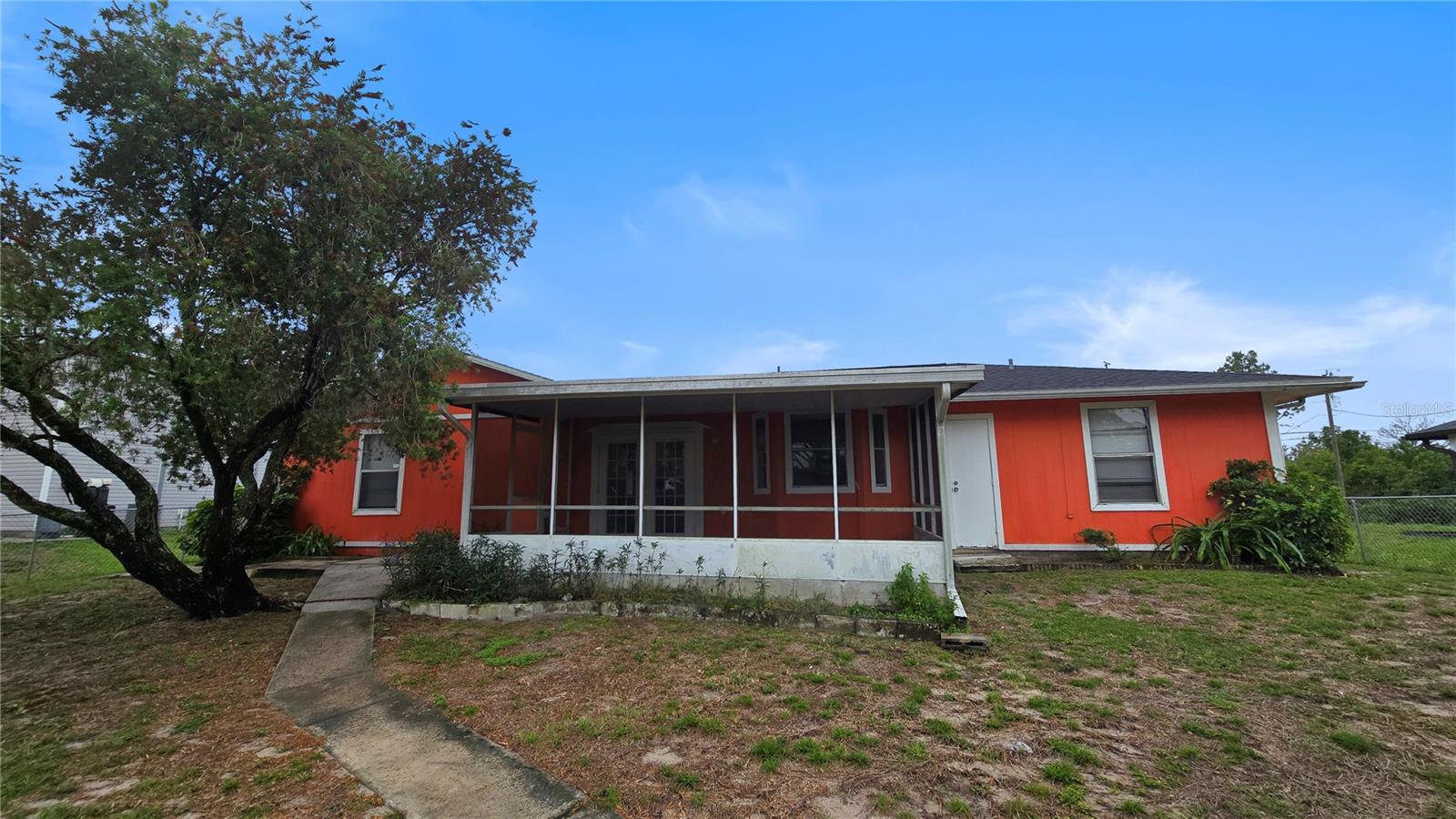 Listing photo id 29 for 3410 15th Street Sw