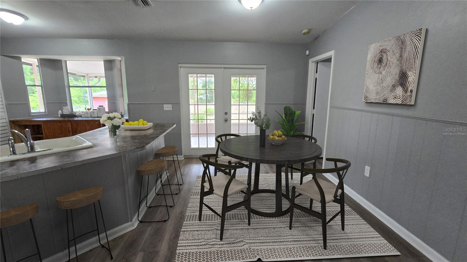 Listing photo id 4 for 3410 15th Street Sw